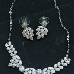 Silver Leaf Crystal Zircon Necklace and Earrings Set